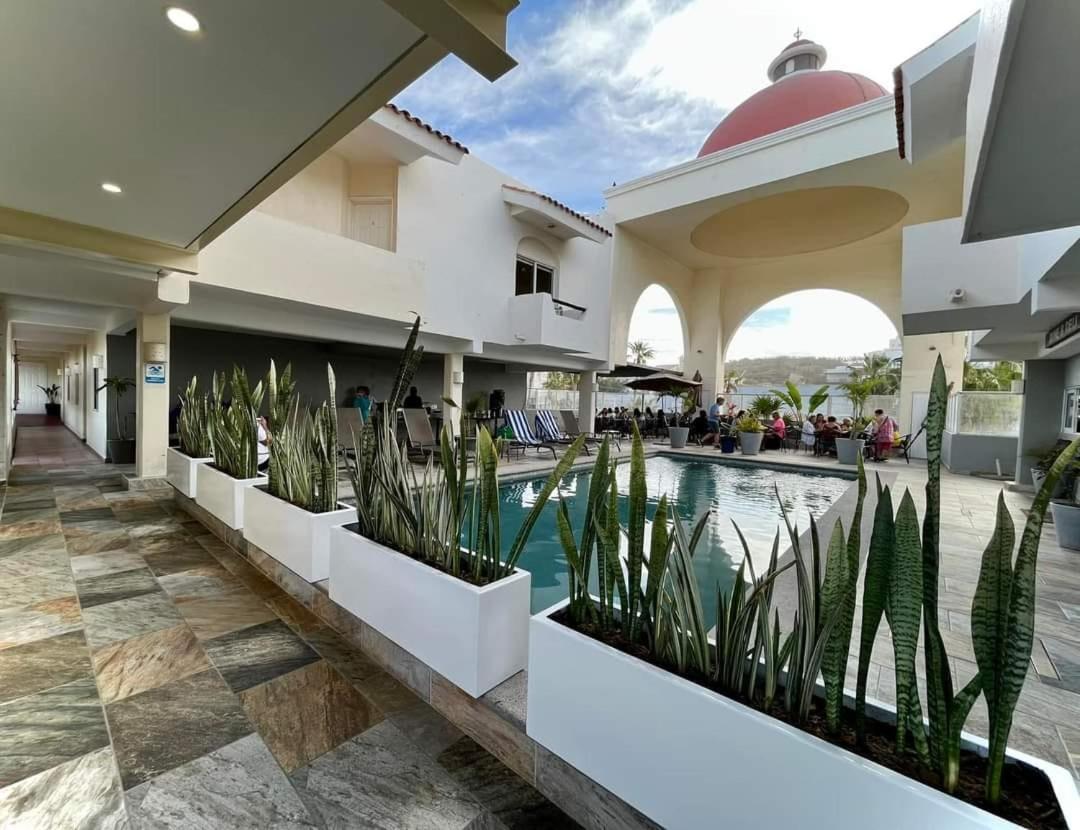 Suites Las Palmas San José del Cabo Екстериор снимка