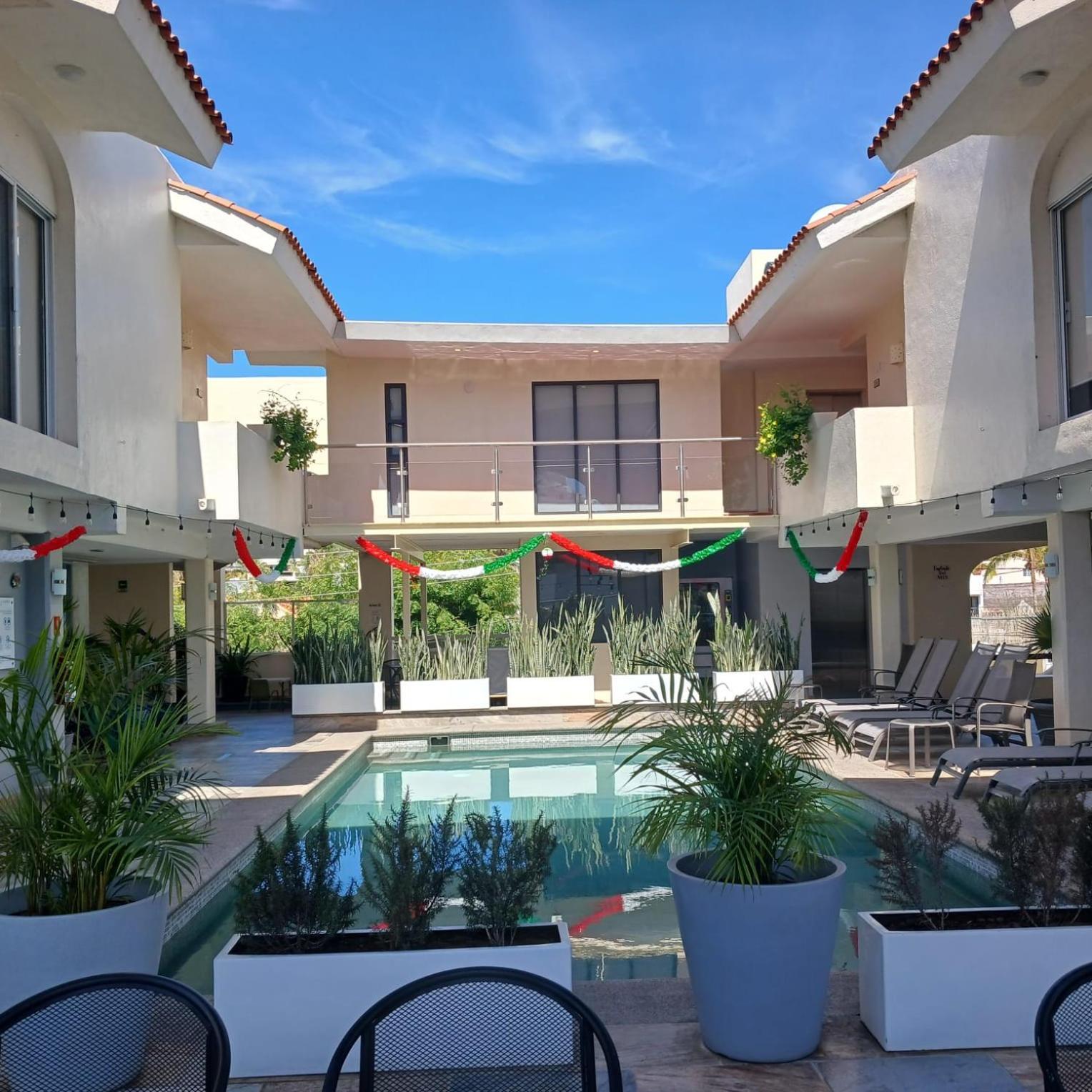 Suites Las Palmas San José del Cabo Екстериор снимка